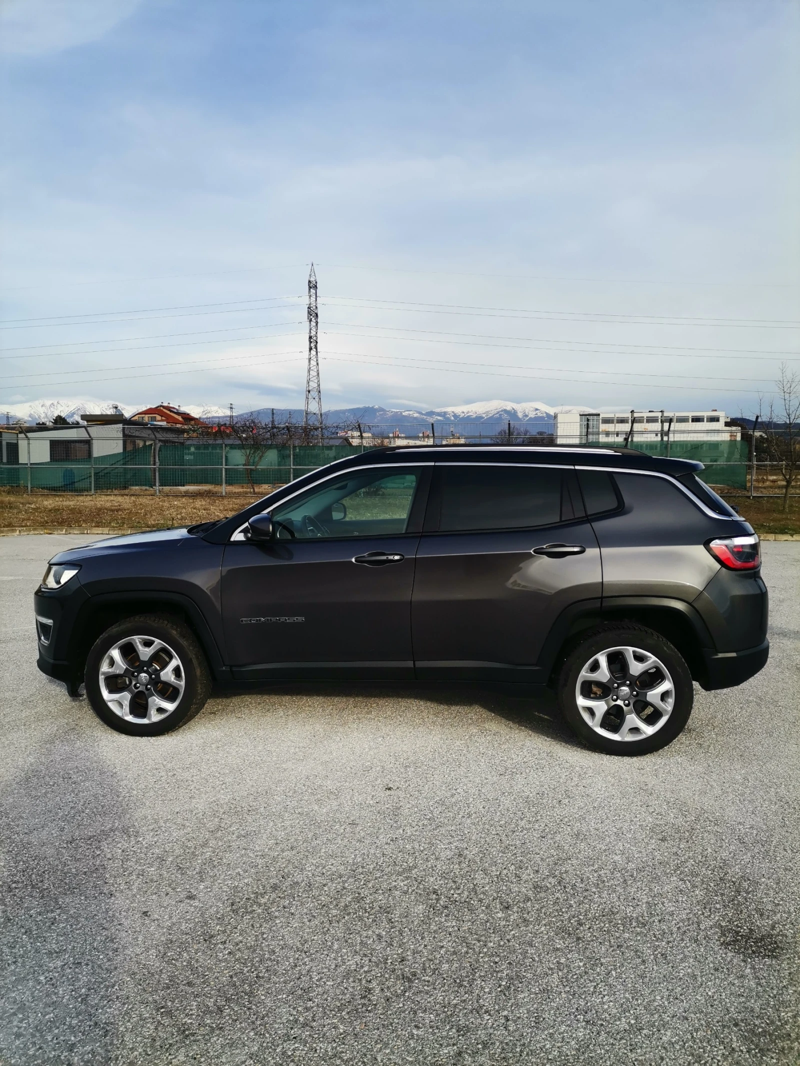 Jeep Compass Limited 4х4 AVTOMAT - изображение 9