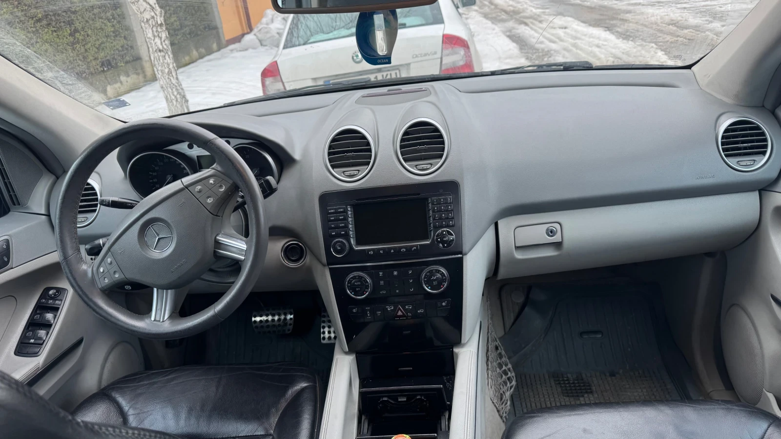 Mercedes-Benz ML 320  - изображение 7