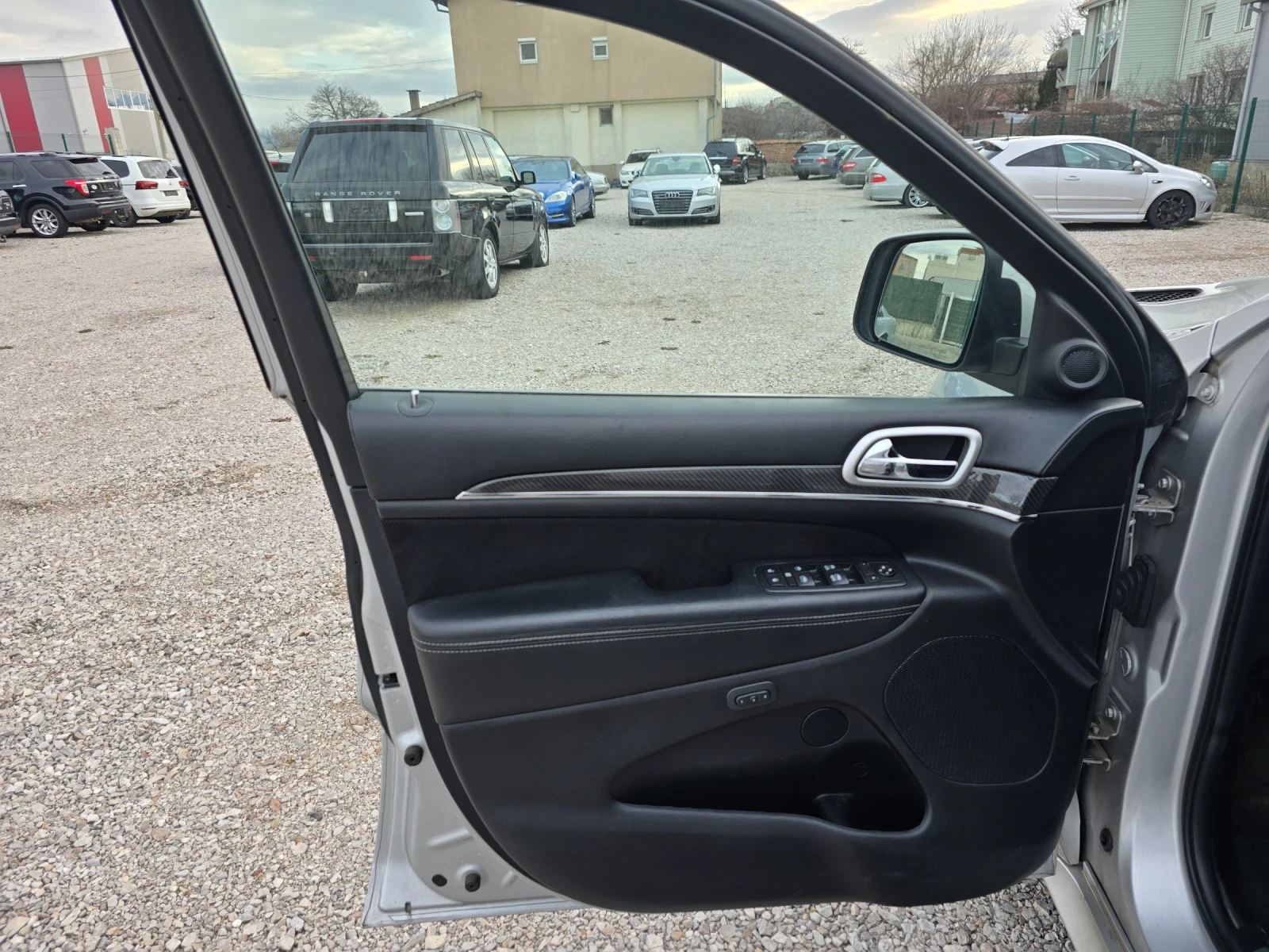 Jeep Grand cherokee 6.4 SRT | Mobile.bg � ����������� 12