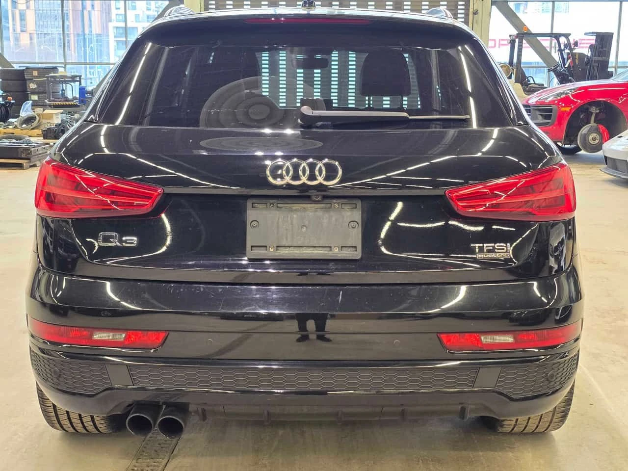 Audi Q3  Technik / LED / BOSE / PANO /ПОДГРЕВИ - изображение 4