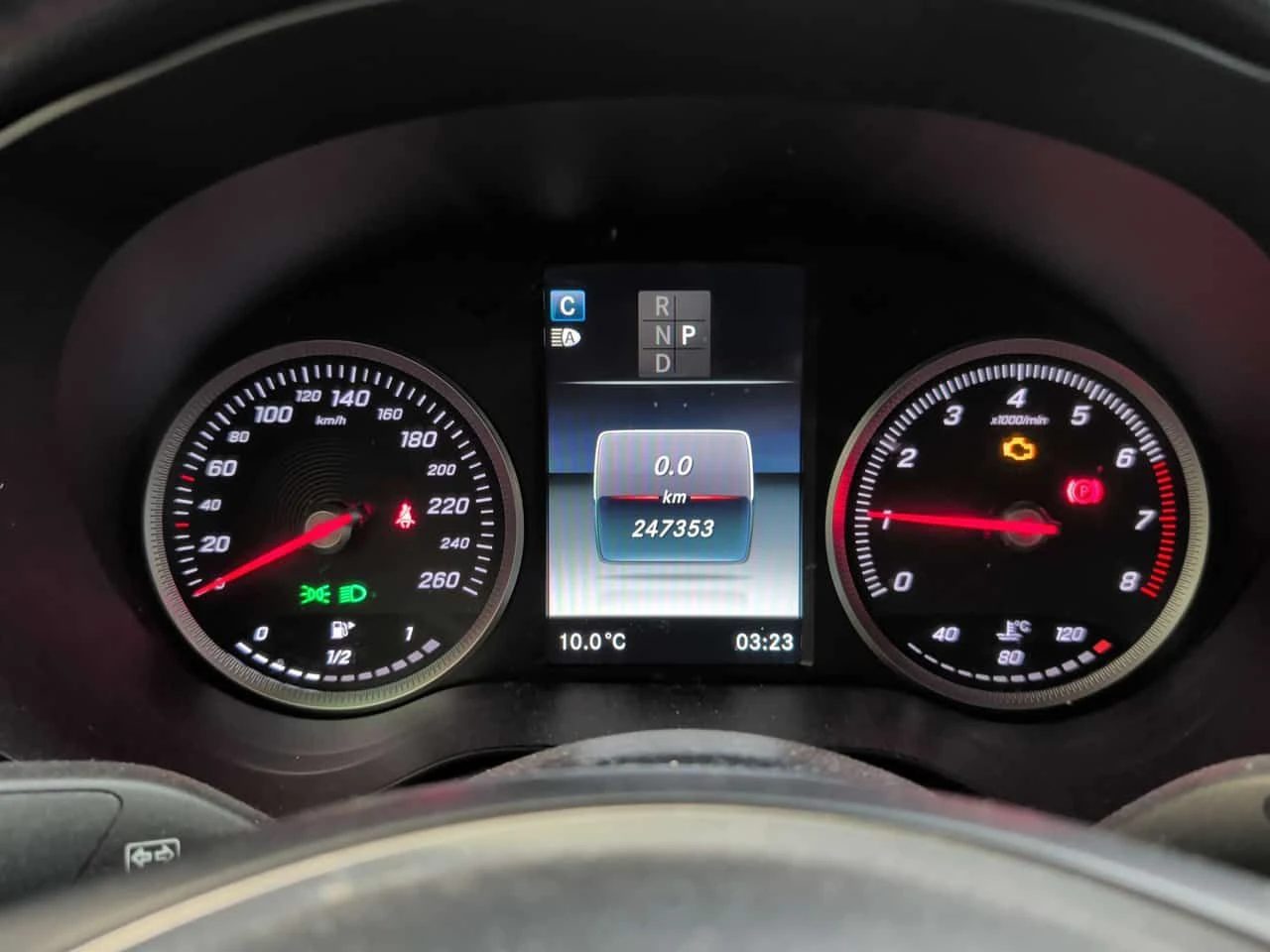 Mercedes-Benz GLC 300 4MATIC COUPE * 360 КАМЕРА* ПАНОРАМА* ПОДГРЕВ* , снимка 8 - Автомобили и джипове - 54093980