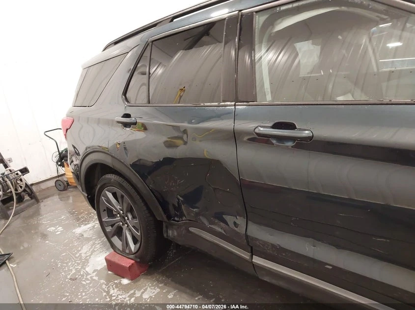 Ford Explorer 2.3l Xlt, снимка 6 - Автомобили и джипове - 54315372