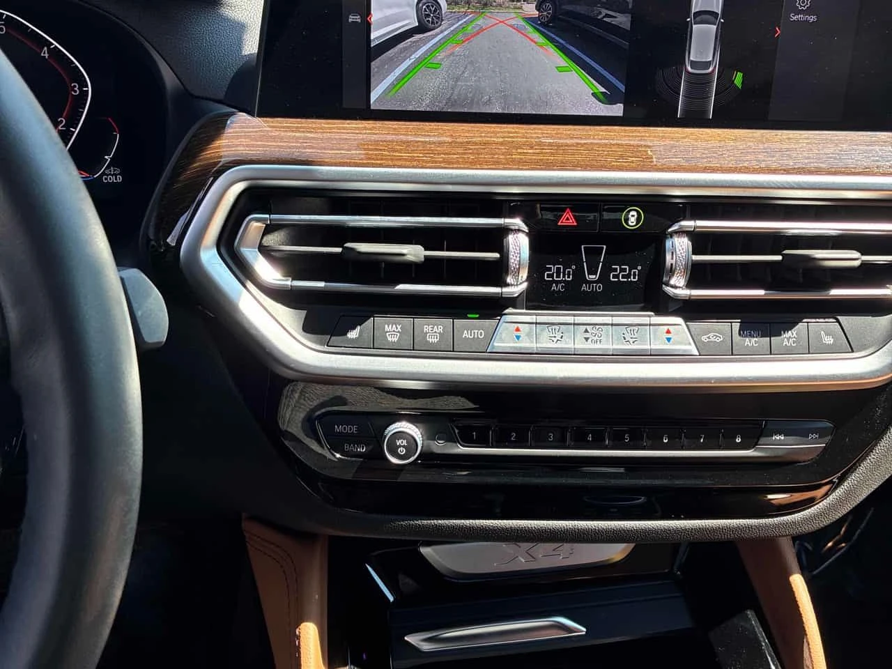 BMW X4 | ПОДГРЕВ | ПАНОРАМА  | CARFAX | , снимка 9 - Автомобили и джипове - 54480257