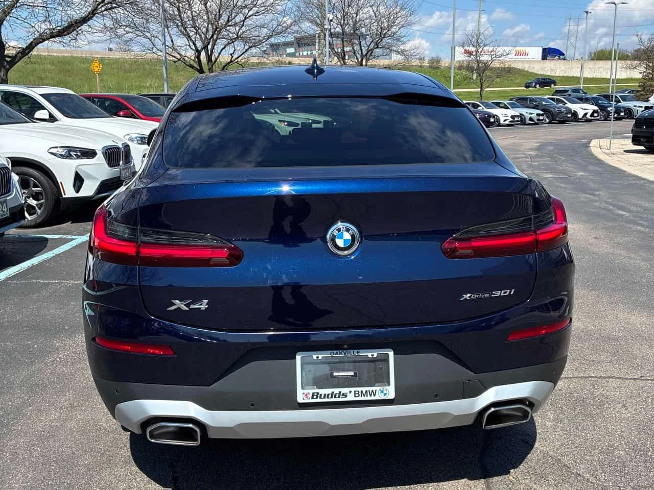 BMW X4 | ПОДГРЕВ | ПАНОРАМА  | CARFAX | , снимка 4 - Автомобили и джипове - 54480257