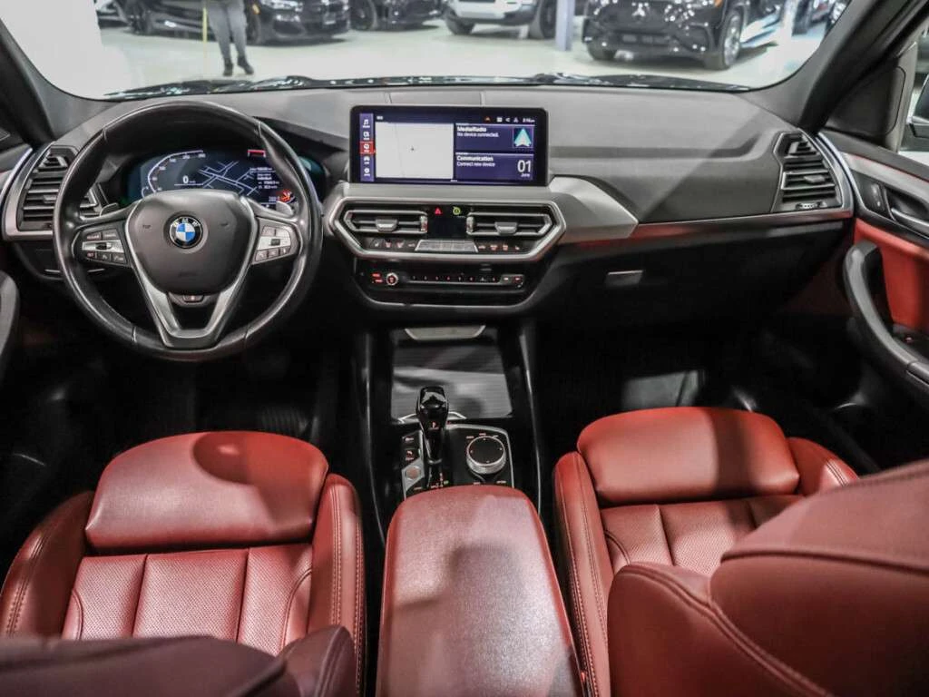 BMW X3 xDrive30i / Premium Essential Pkg / Red Interior /, снимка 13 - Автомобили и джипове - 54931965