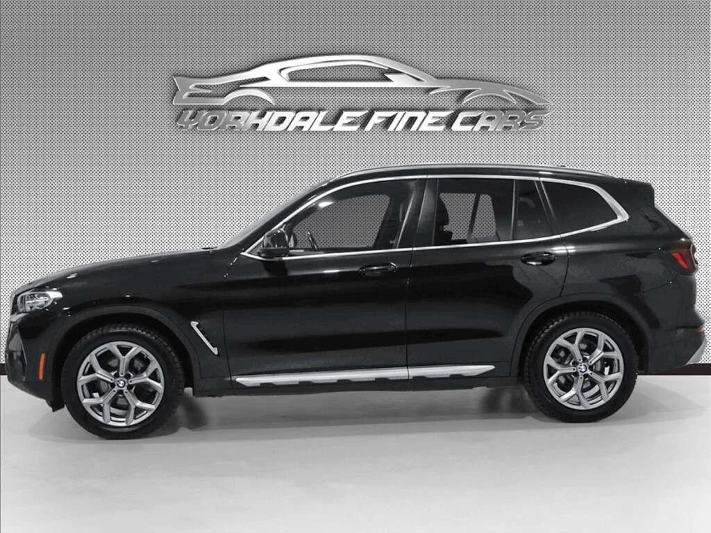 BMW X3 xDrive30i / Premium Essential Pkg / Red Interior /, снимка 8 - Автомобили и джипове - 54931965