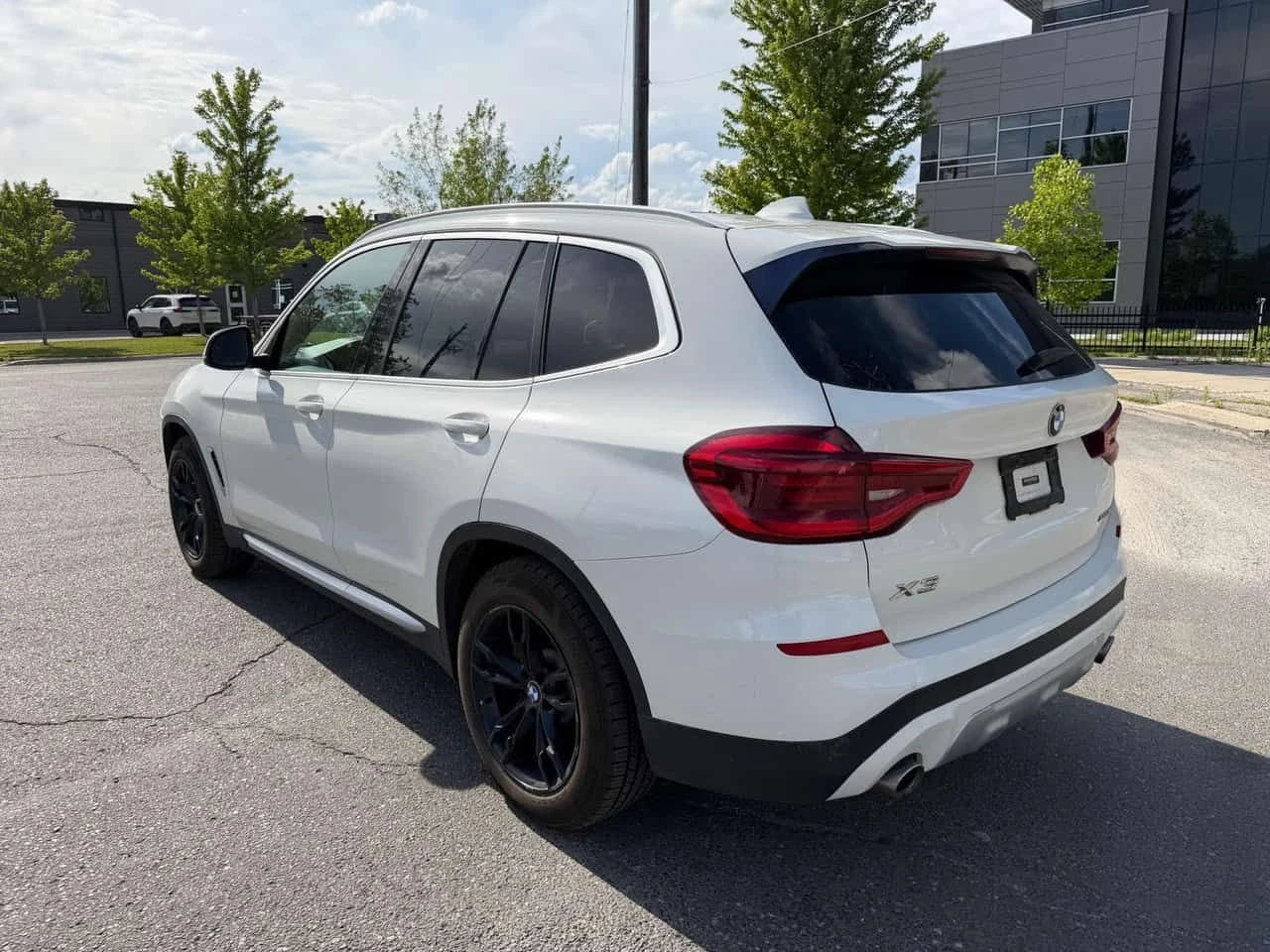 BMW X3 * xDrive30i * CARFAX * БЕЗ ПЪРВОНАЧАЛНА ВНОСКА, снимка 16 - Автомобили и джипове - 54964028