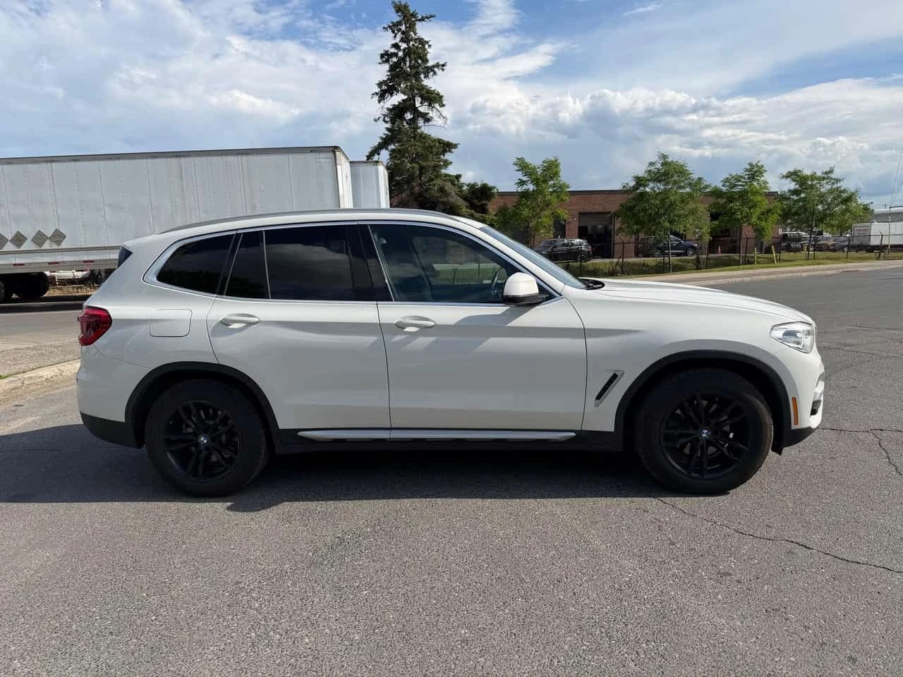BMW X3 * xDrive30i * CARFAX * БЕЗ ПЪРВОНАЧАЛНА ВНОСКА, снимка 3 - Автомобили и джипове - 54964028