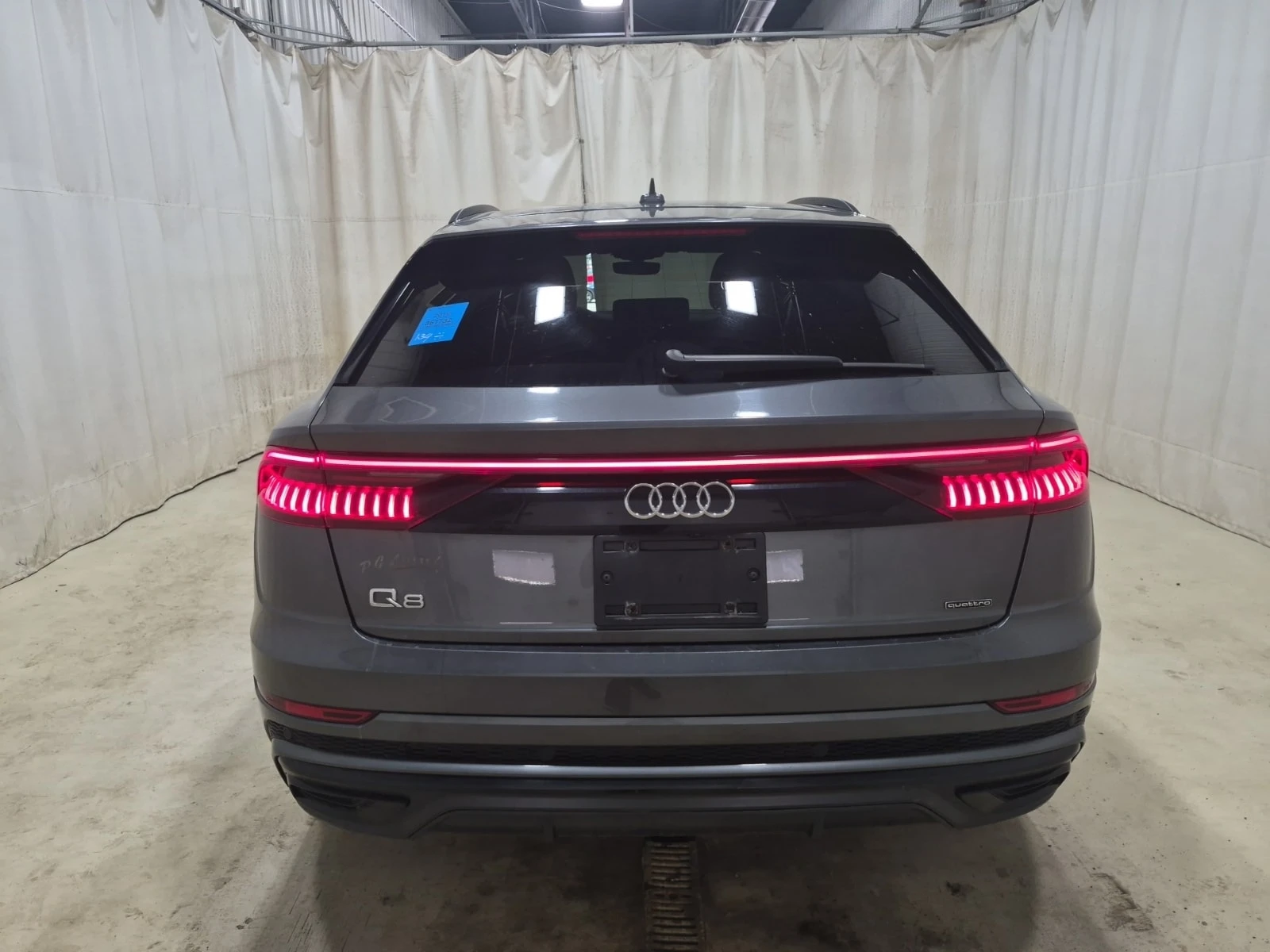 Audi Q8 * PROGRESSIV * CARFAX * ОПЦИЯ ЗА ФИНАНСИРАНЕ , снимка 17 - Автомобили и джипове - 55925888