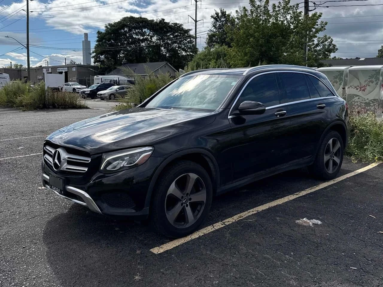 Mercedes-Benz GLC 300 * CARFAX * ОПЦИЯ ЗА ФИНАНСИРАНЕ