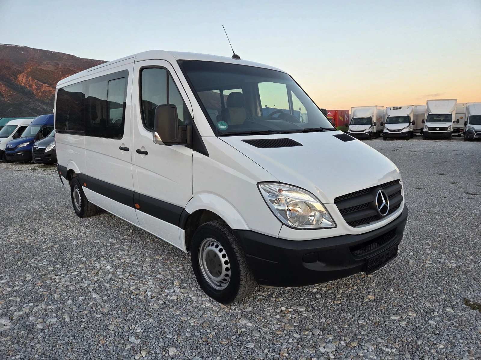 Mercedes-Benz Sprinter 311 CDI, Пътнически, 9 местен, Климатик - изображение 7