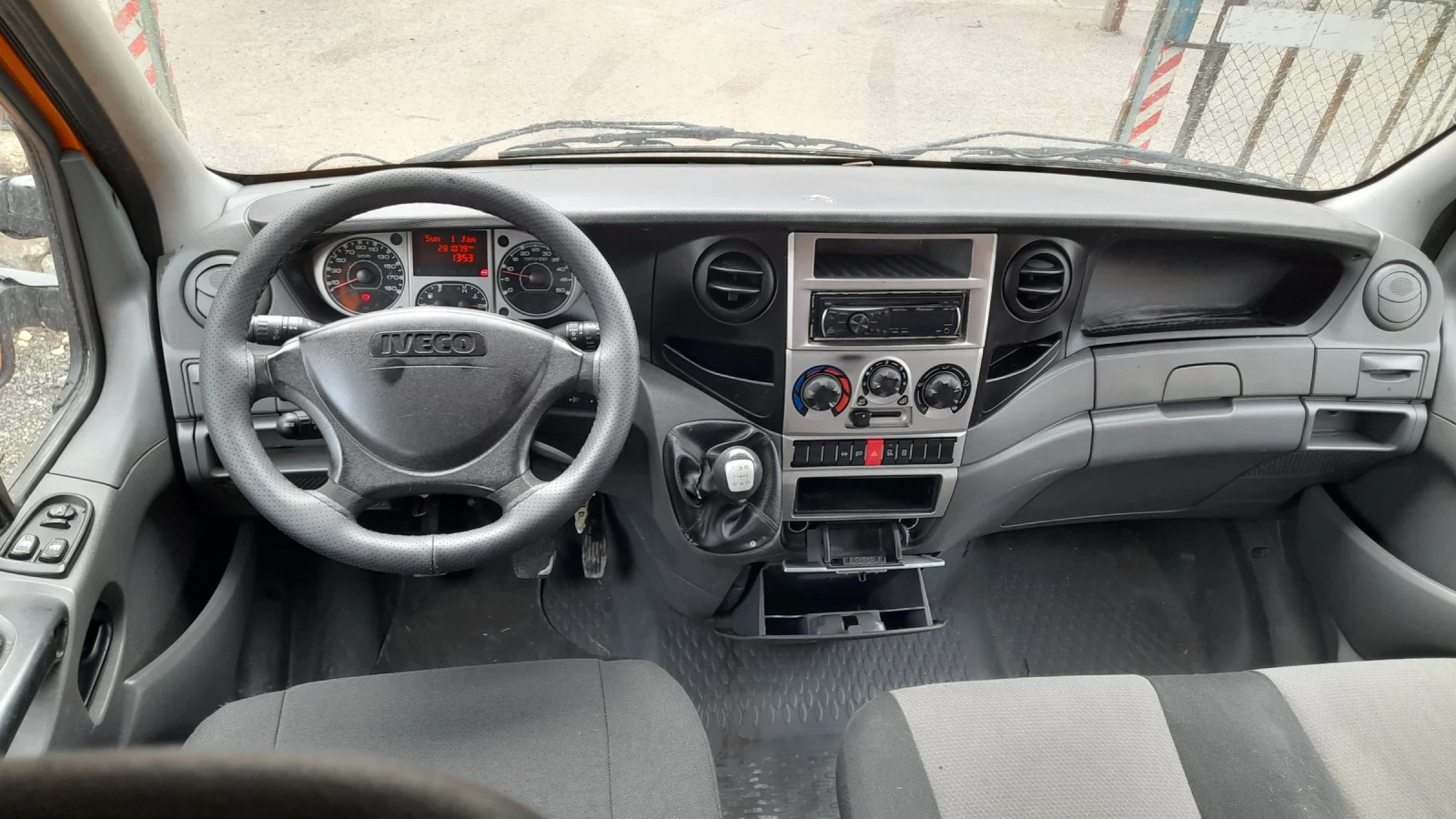 Iveco Daily �������� 3.5� 35�13 | Mobile.bg � ����������� 11