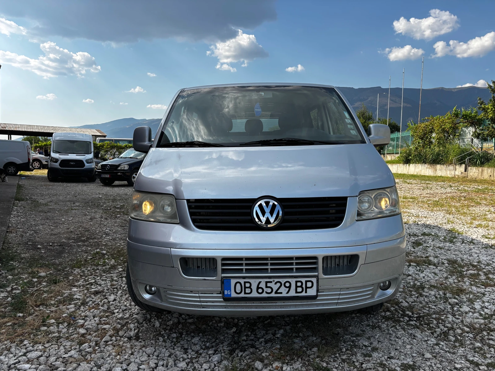 VW Transporter 5 места клима нави, снимка 2 - Бусове и автобуси - 55579897
