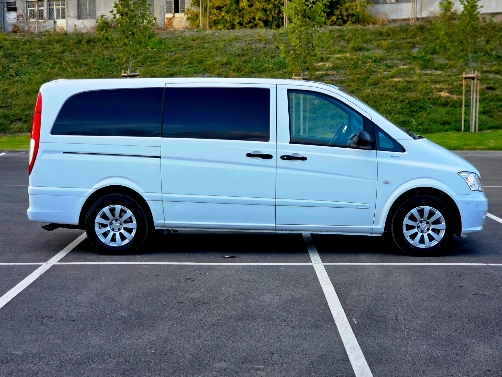 Mercedes-Benz Vito BLUEEFFICIENCY  116 CDI  7+ 1, 6 �.� SWISS  | Mobile.bg � ����������� 3