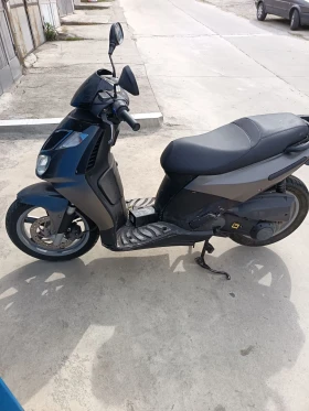     Aprilia 200