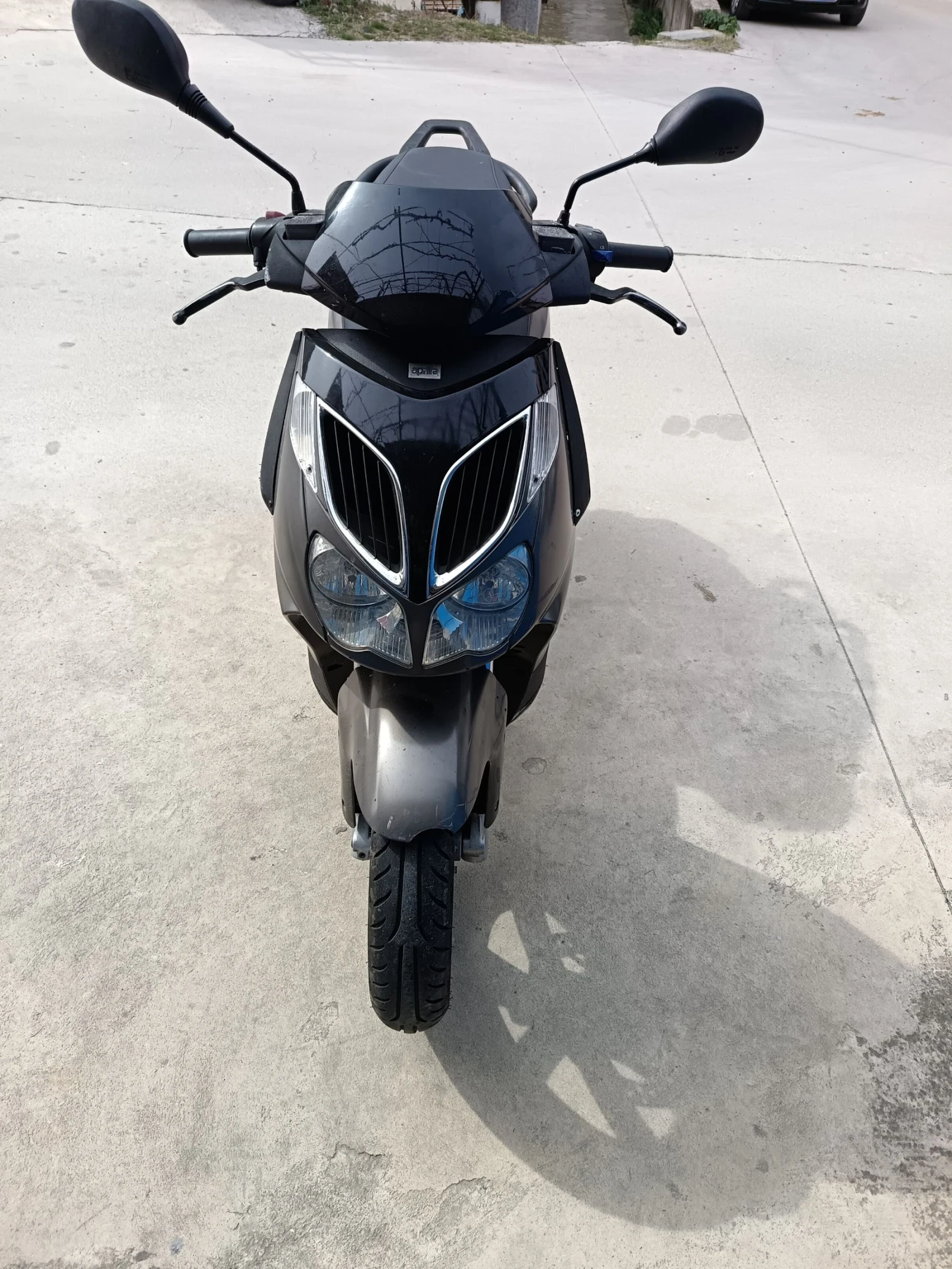 Aprilia 200  - изображение 2
