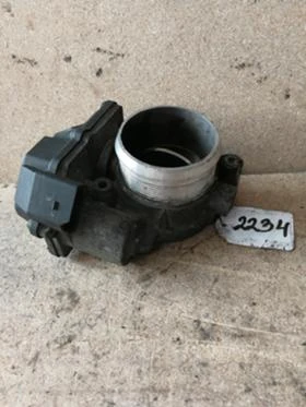 дроселова клапа Volkswagen Touareg Transporter 2.5tdi, снимка 1