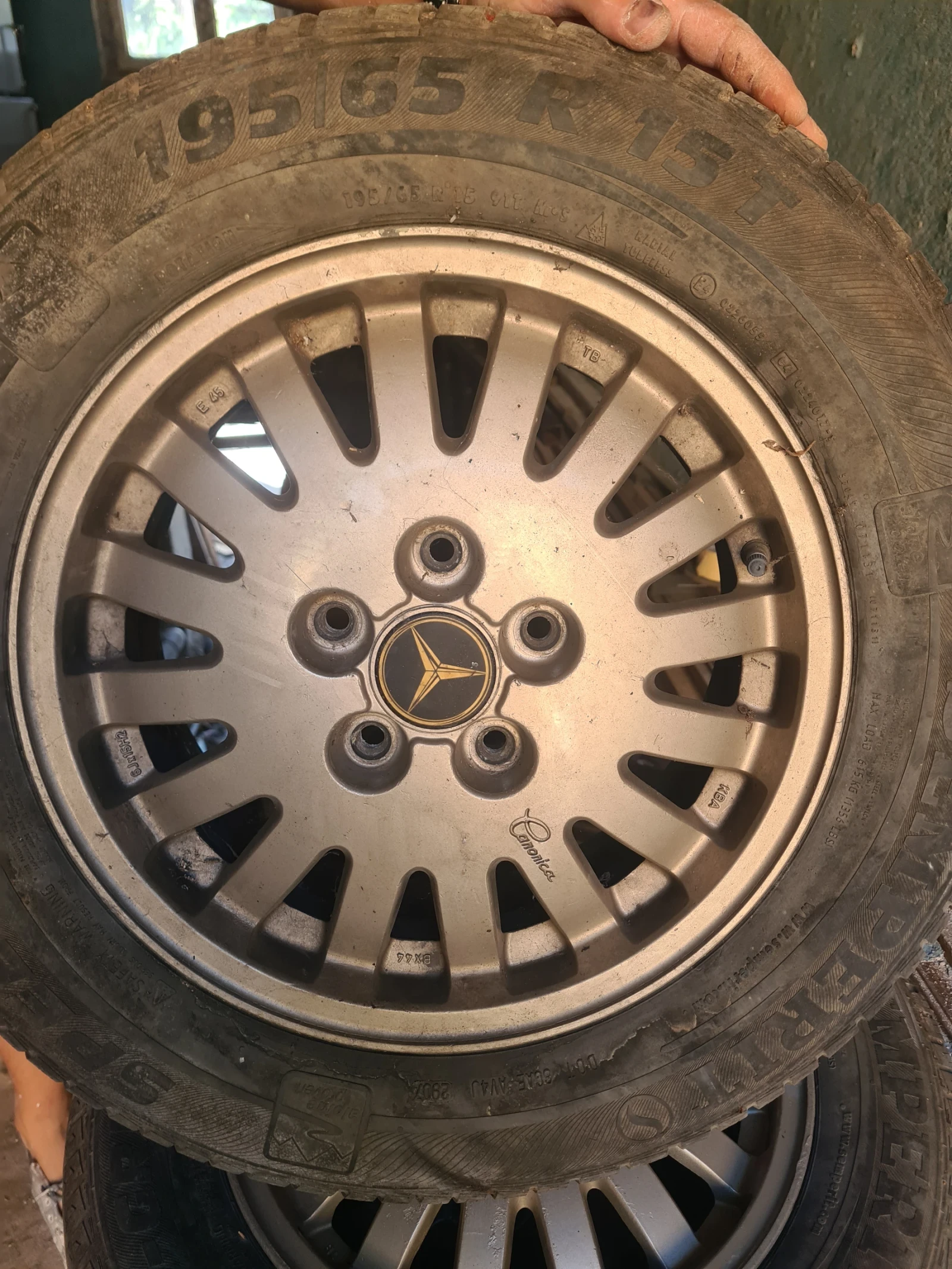 ���������� ������ �� �������� 15 ���� | Mobile.bg � ����������� 4