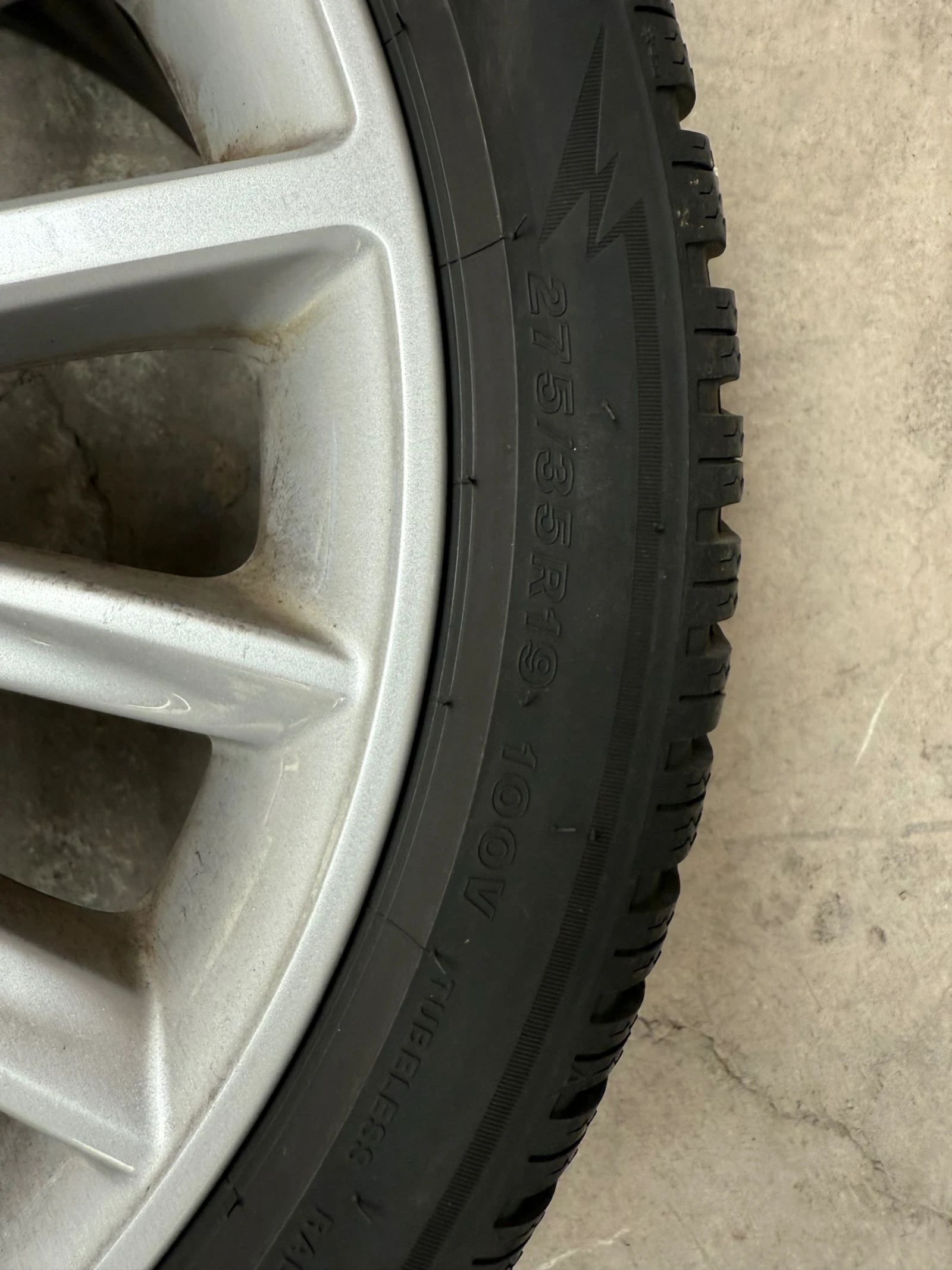    245/40R19  BMW 530 | Mobile.bg   10