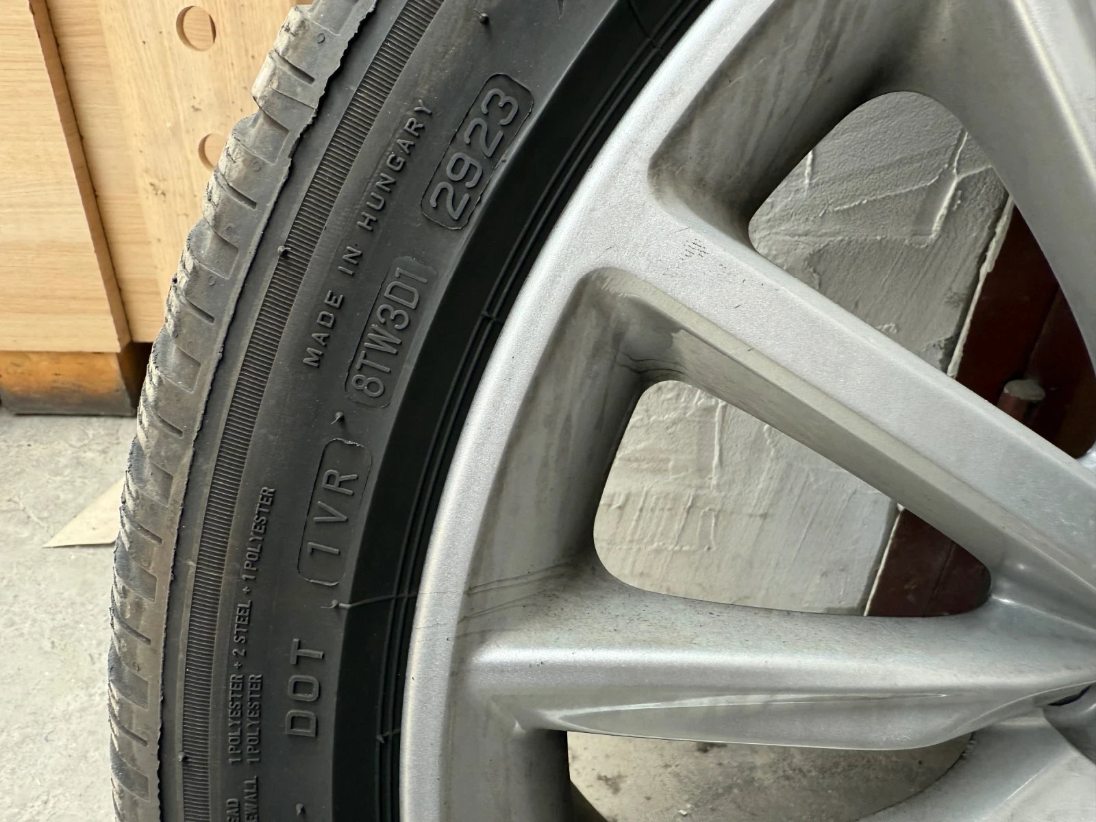    245/40R19  BMW 530 | Mobile.bg   8