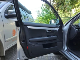 Audi A4 2.0 TDI, снимка 10