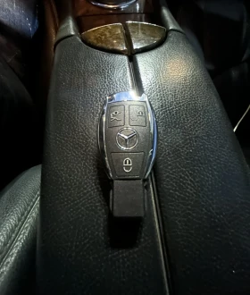 Mercedes-Benz E 270, снимка 11