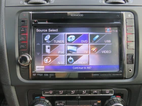 VW Golf GTI DSG NAVI RECARO LED, снимка 17