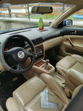 VW Passat 2.3, снимка 6
