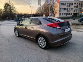 Honda Civic 1.8i-140кс-ШВЕЙЦАРИЯ-РЪЧКА-6ск-Keyless, снимка 5