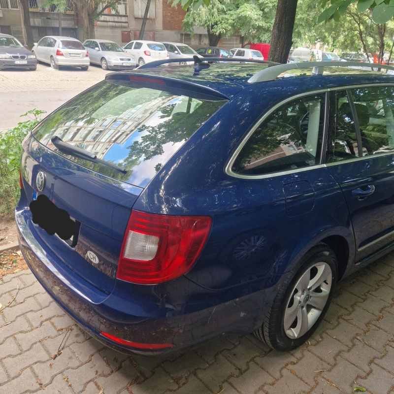 Skoda Superb, снимка 4 - Автомобили и джипове - 45916506