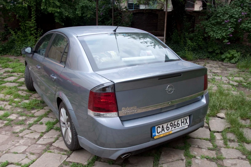 Opel Vectra C, снимка 8 - Автомобили и джипове - 48702755