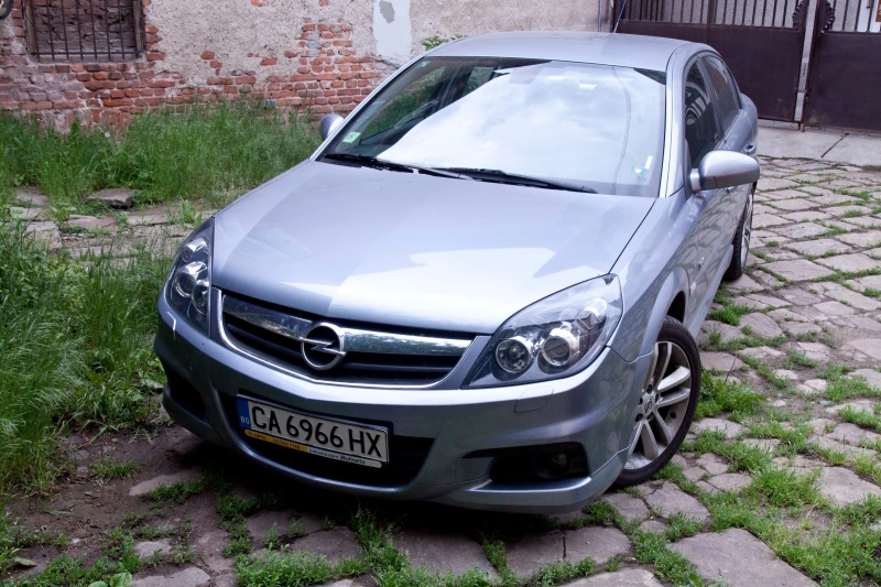 Opel Vectra C, снимка 3 - Автомобили и джипове - 48702755