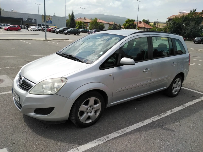 Opel Zafira, снимка 3 - Автомобили и джипове - 48822055