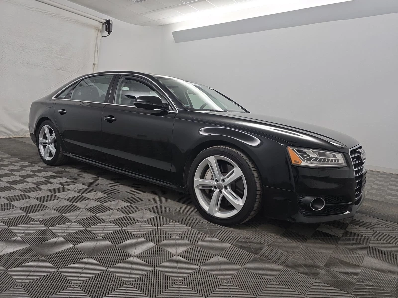 Audi A8 Long* Matrix* distronik* Bose* 360* масаж* обдух* , снимка 3 - Автомобили и джипове - 49505644