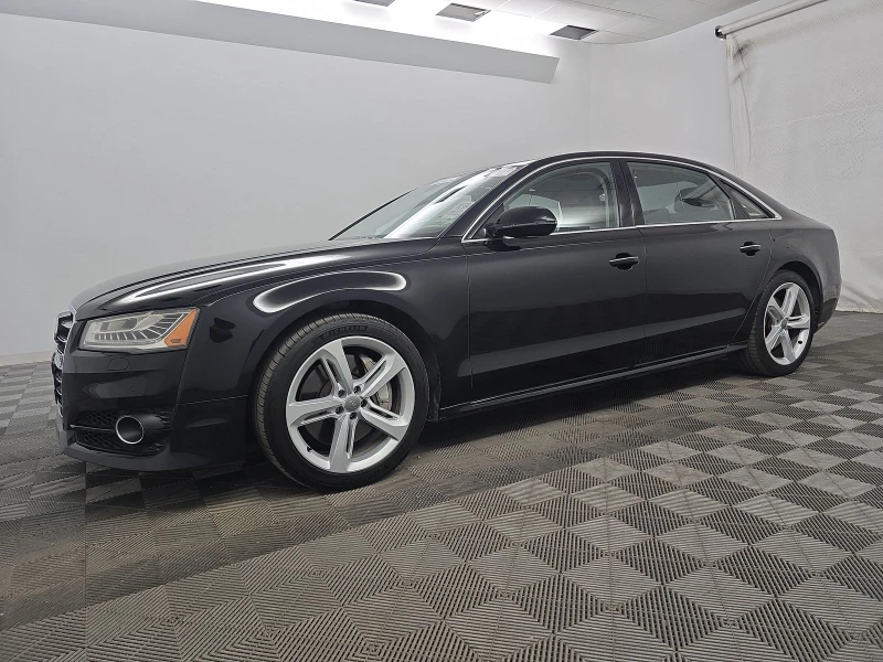 Audi A8 Long* Matrix* distronik* Bose* 360* масаж* обдух* , снимка 2 - Автомобили и джипове - 49505644