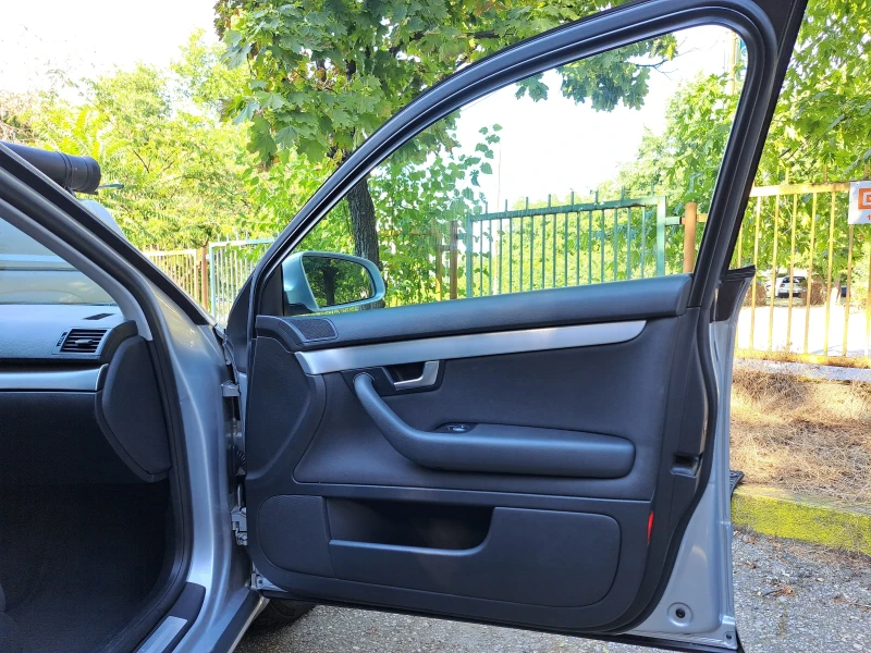 Audi A4 2.0 TDI, снимка 7 - Автомобили и джипове - 52088473