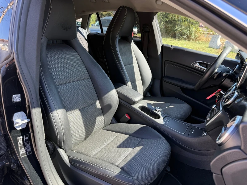 Mercedes-Benz CLA 180D Shooting Brake Business, снимка 13 - Автомобили и джипове - 52423613