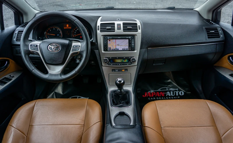 Toyota Avensis 2.2 D-4D БИЗНЕС ИЗПЪЛНЕНИЕ! С ГАРАНЦИЯ!, снимка 8 - Автомобили и джипове - 52038365