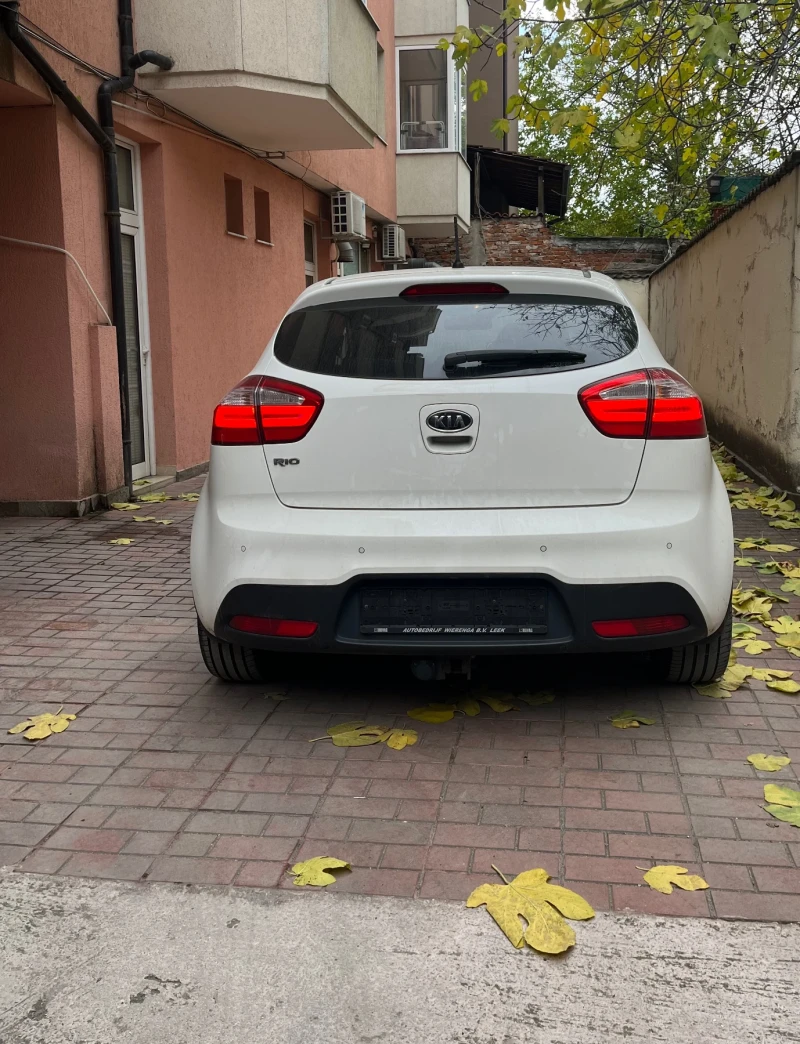 Kia Rio Kia Rio 1, 1 tdi , снимка 10 - Автомобили и джипове - 52449535