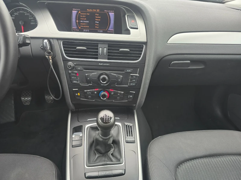 Audi A4 2.0TDI 120кс EURO 5A, снимка 14 - Автомобили и джипове - 53193538