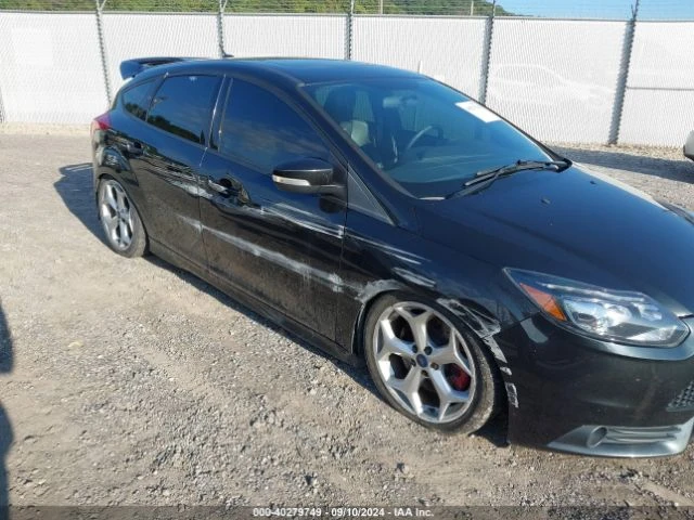 Ford Focus ST, снимка 5 - Автомобили и джипове - 47524089