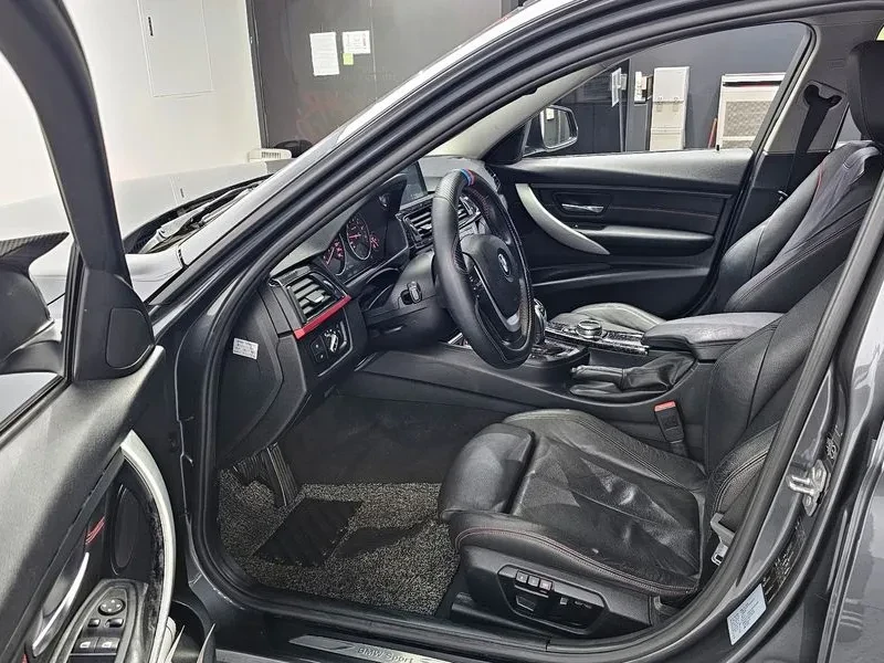 BMW 320, снимка 10 - Автомобили и джипове - 54835907