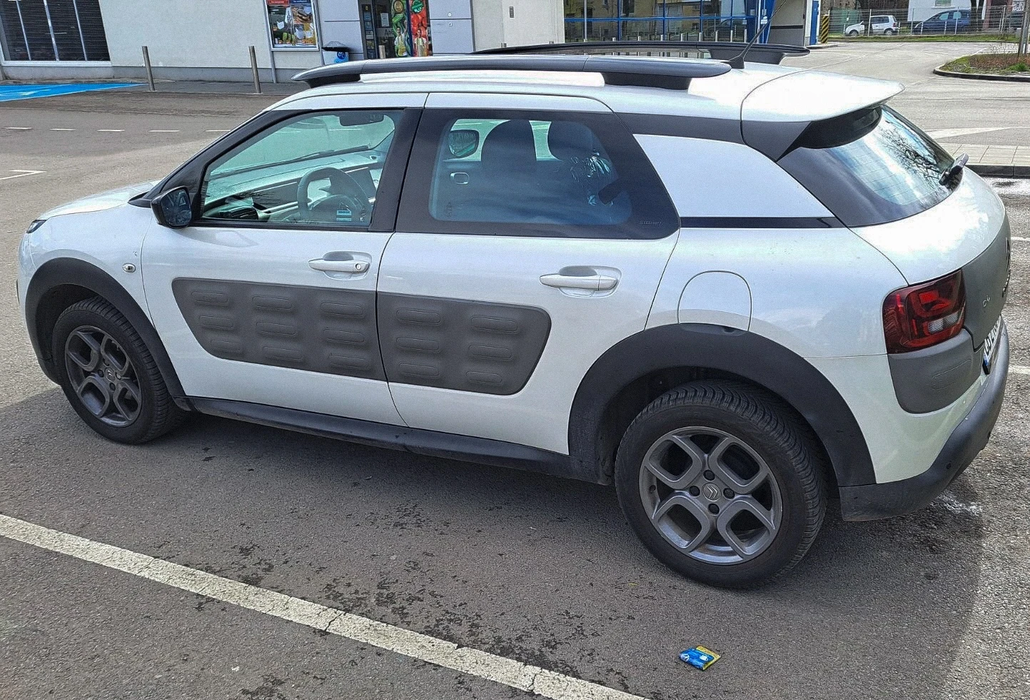 Citroen C4 Cactus 1.2 PureTech * 82h.p *  - изображение 8