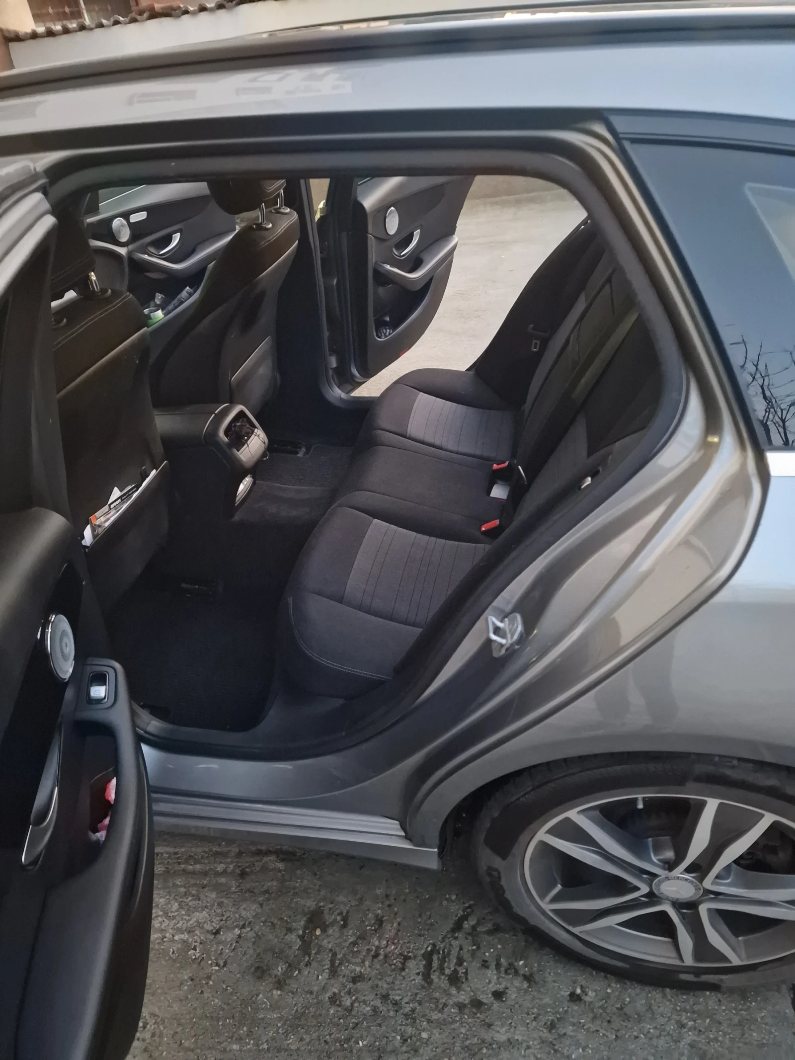Mercedes-Benz C 220  - изображение 5