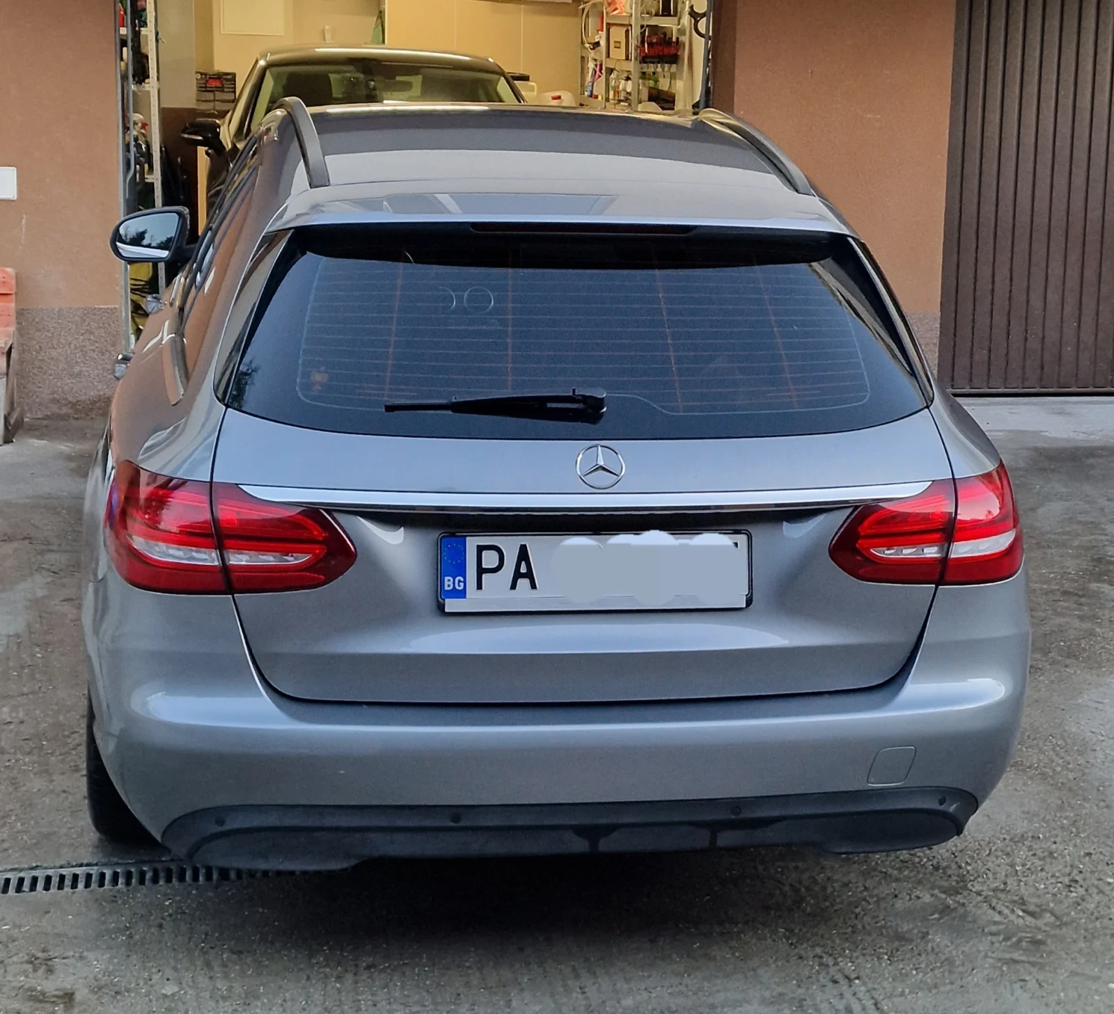 Mercedes-Benz C 220  - изображение 4