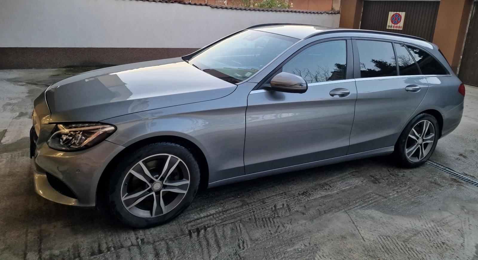 Mercedes-Benz C 220  - изображение 3