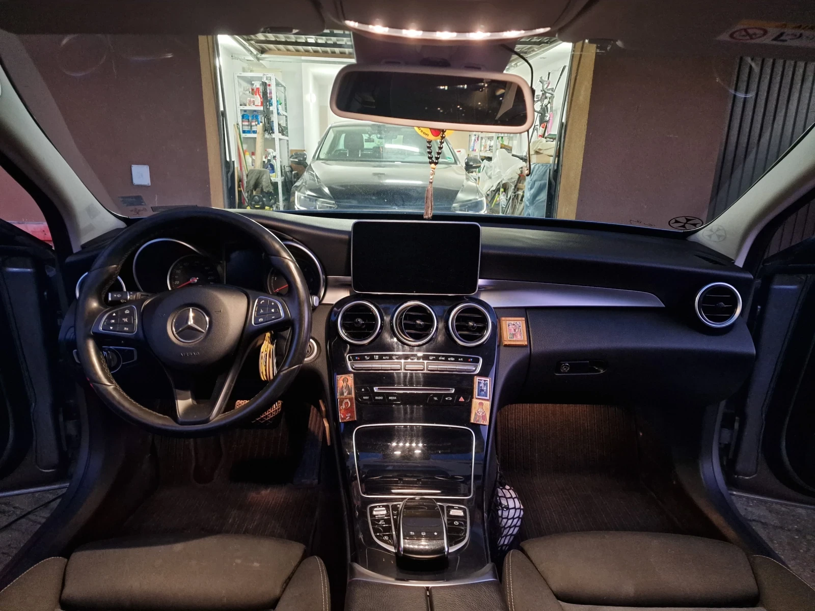 Mercedes-Benz C 220  - изображение 6