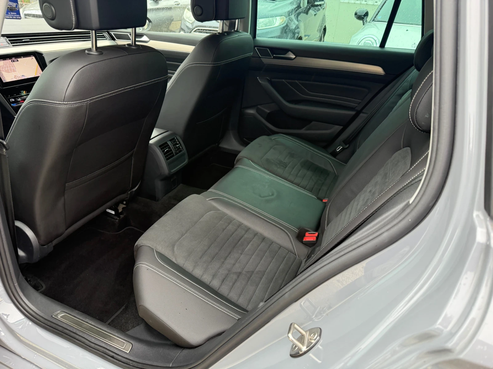 VW Passat 2.0TDI - 150.. - Digital - 140 000KM! | Mobile.bg   15