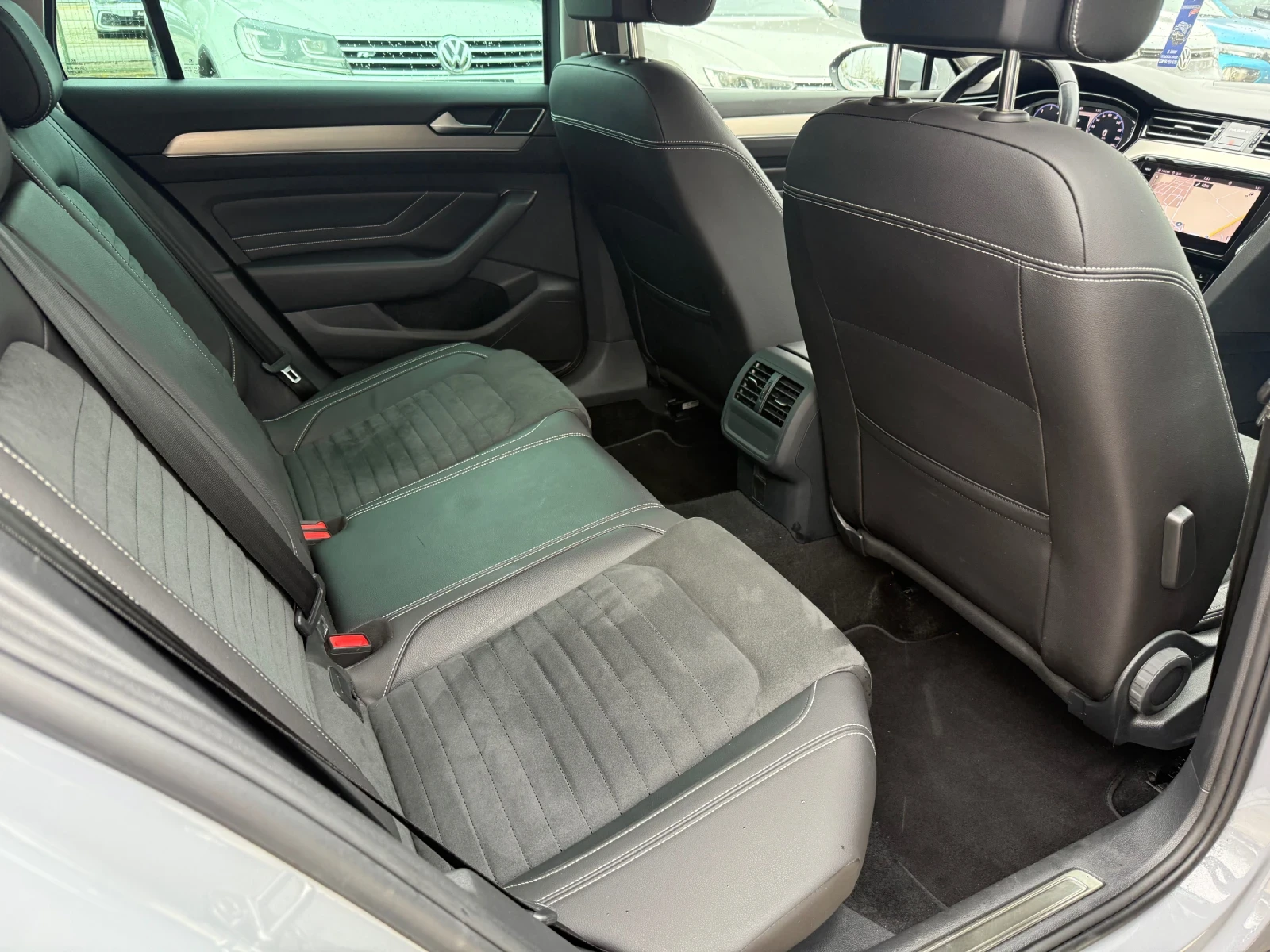 VW Passat 2.0TDI - 150.. - Digital - 140 000KM! | Mobile.bg   14