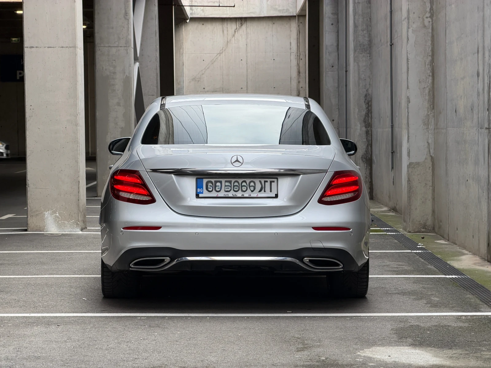 Mercedes-Benz E 220  - изображение 7